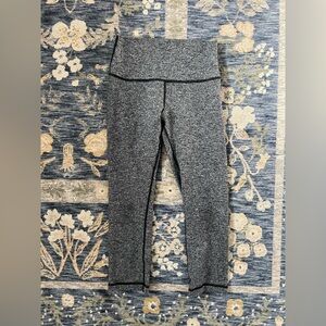 Lululemon Grey Crop Legging